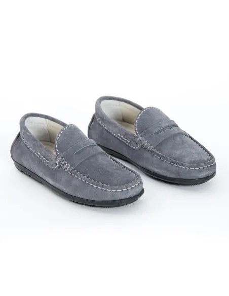 Loafers in grey suede