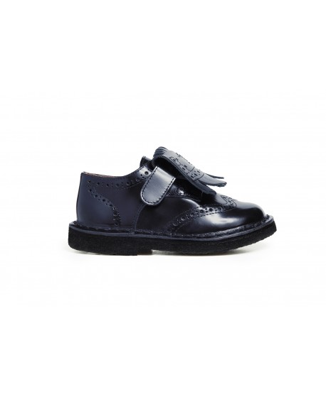 Oxford fringe shoe